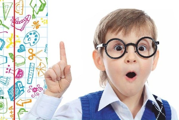 Мальчик в очках Мальчик в очках